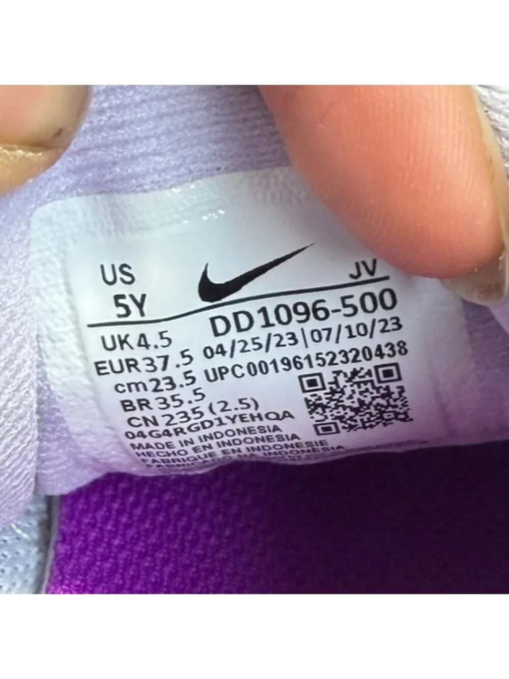 Nike please review